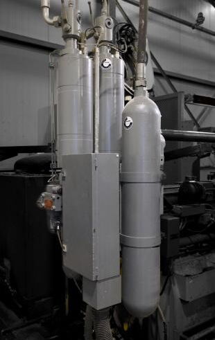 Druckbehälter an einer industriellen Druckgießmaschine – Symbolbild für die Druckbehälter-Services von FIMRO in der metallverarbeitenden Industrie.